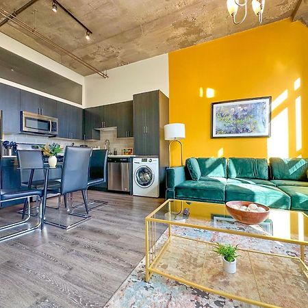 Spacious 2Br Vacation Rental With City View, Optional Parking And Gym Near Mccormick Place & Downtown Chicago Attractions ภายนอก รูปภาพ
